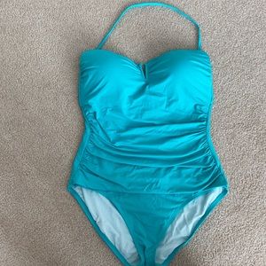 Tommy Bahama women’s one piece bathing suit